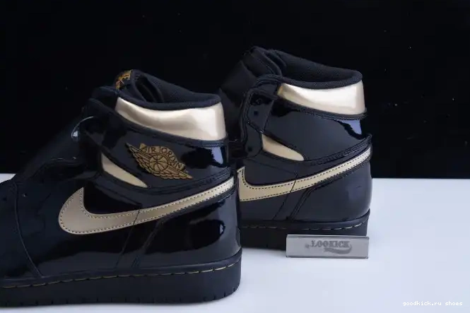 Cheap RETRO 555088-032 AIR 1 BLACK HIGH METALLIC GOLD (2020) JORDAN 0502